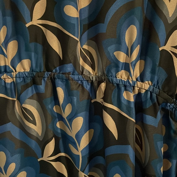 J. McLaughlin Blue and Cream Midi Dress - Picture 4 of 7